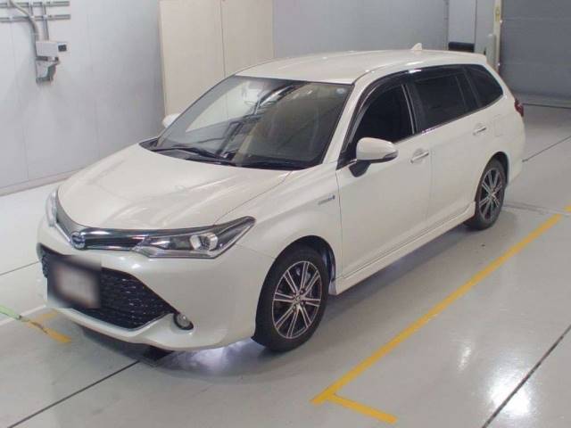 30584 TOYOTA COROLLA FIELDER NKE165G 2015 г. (CAA Chubu)